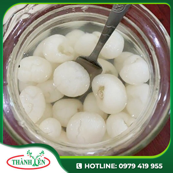 Canned sugar syrup longan fruit