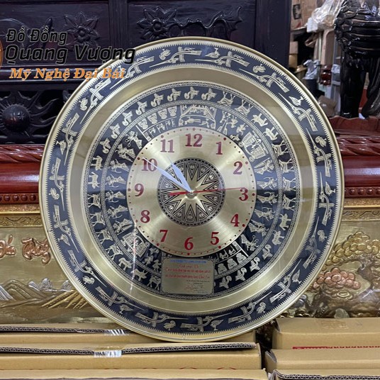 Bronze drum clock
